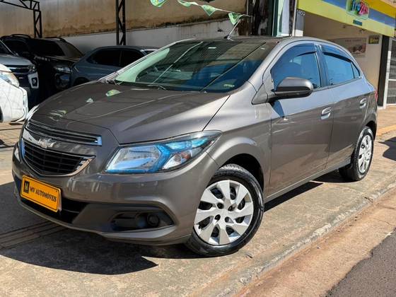 CHEVROLET ONIX 1.4 MPFI LT 8V FLEX 4P MANUAL
